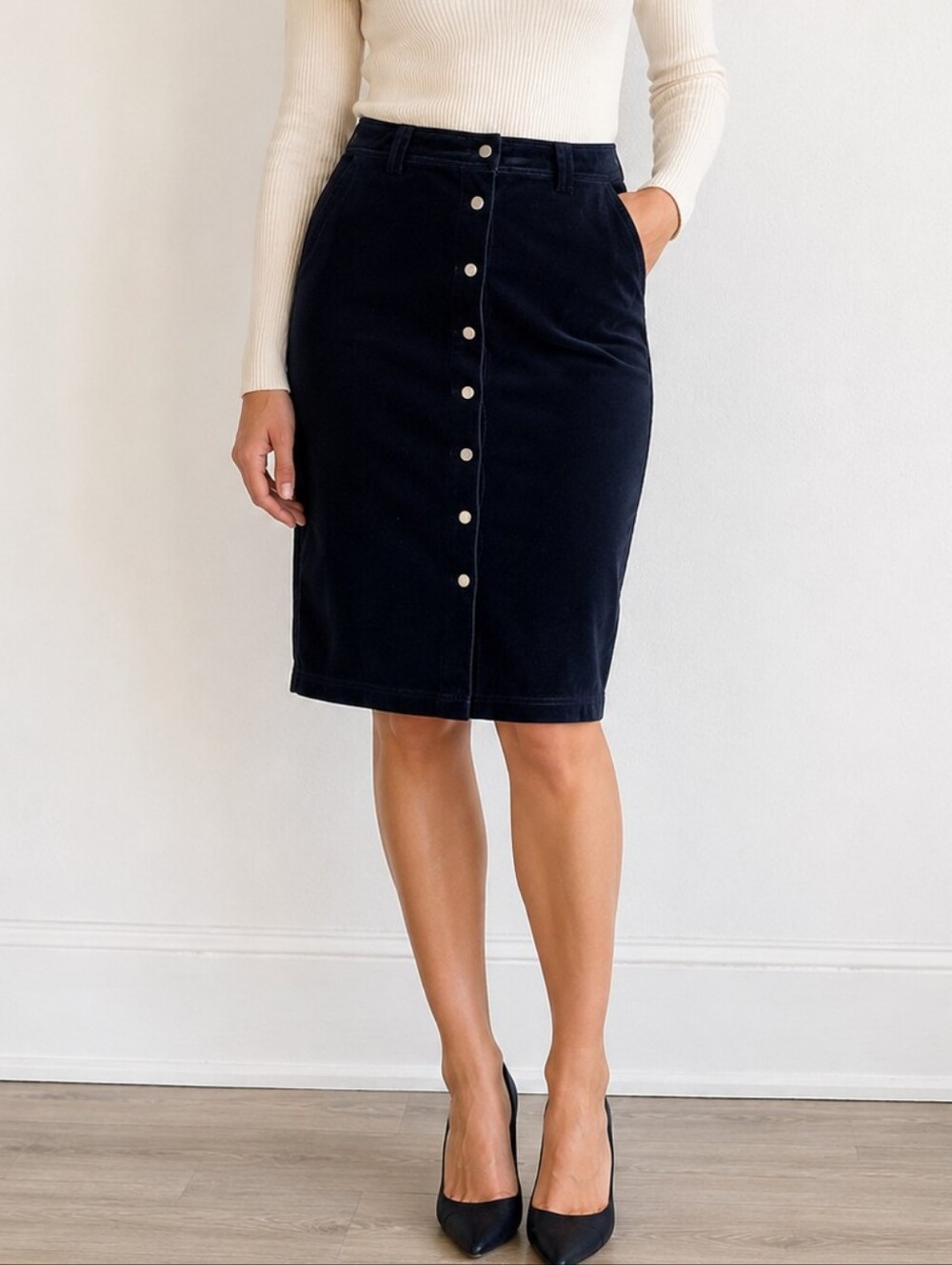 CHRISTOPHER & BANKS Women's Dark Navy Suede Corduroy Pencil Skirt